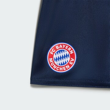 ADIDAS ORIGINALS Tepláková souprava 'FC Bayern München 26/27' – modrá