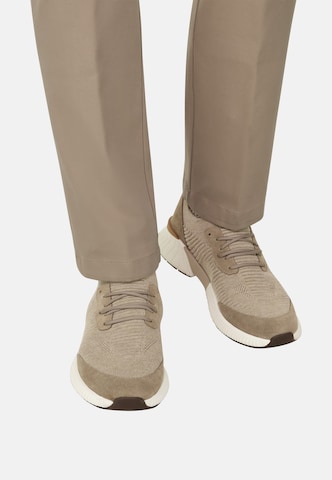 Boggi Milano - Zapatillas sin cordones 'Willow' en beige: frente