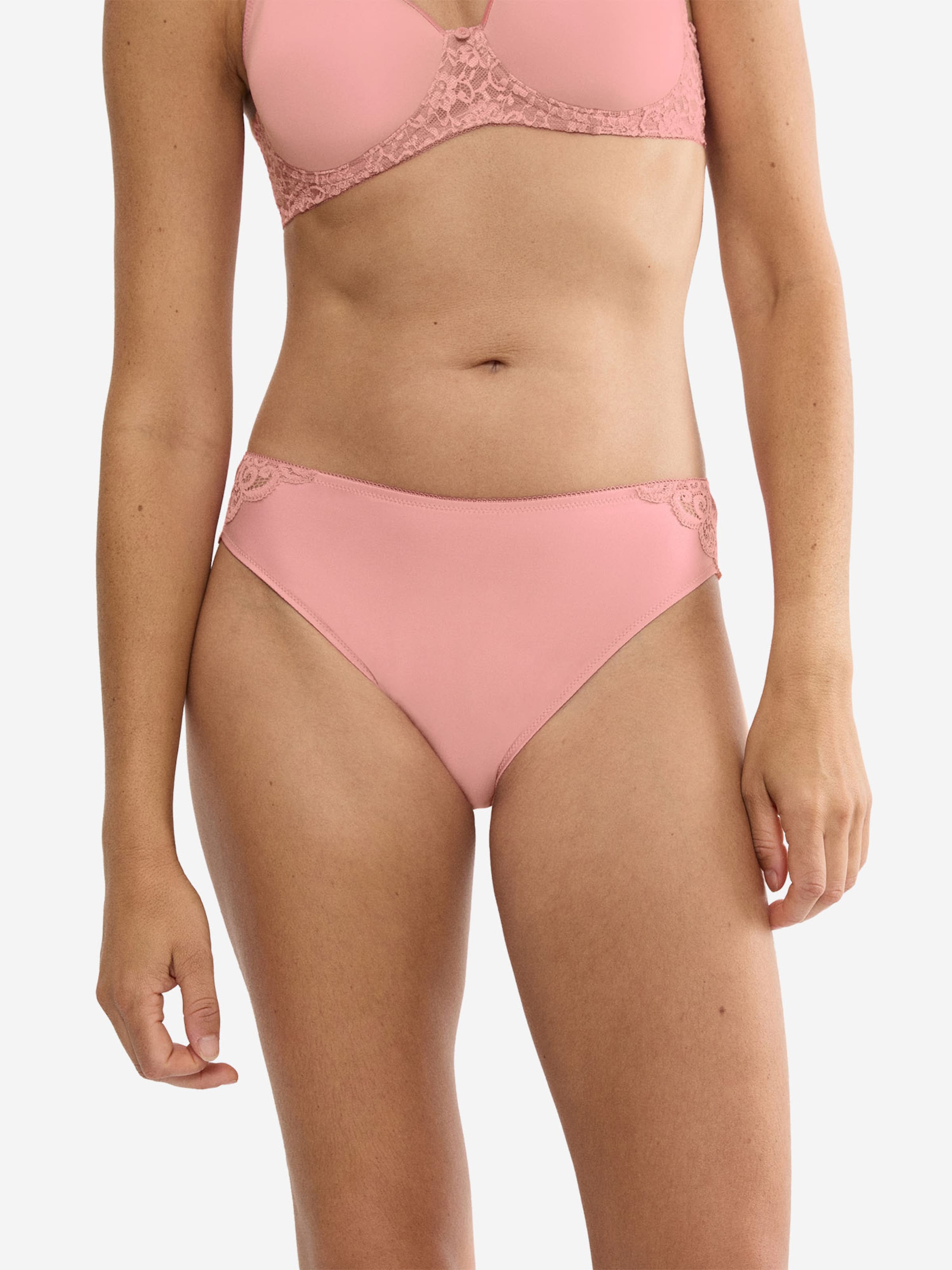 TRIUMPH Panty ' Red Label Amourette ' in Pink: front