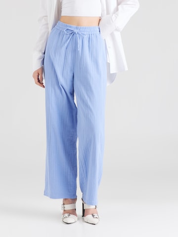 PIECES Loose fit Trousers 'MASTINA' in Blue: front