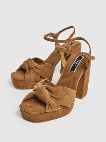 Pepe Jeans Sandale ' LENNY BOW ' in Braun