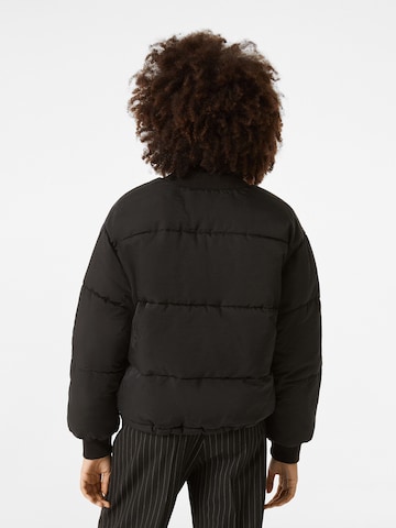 Veste mi-saison Bershka en noir