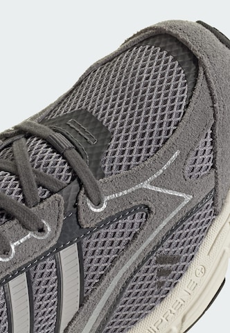 Baskets basses 'Spiritain 2000' ADIDAS SPORTSWEAR en gris