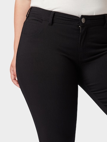 Tom Tailor Women + - Skinny Calças em preto