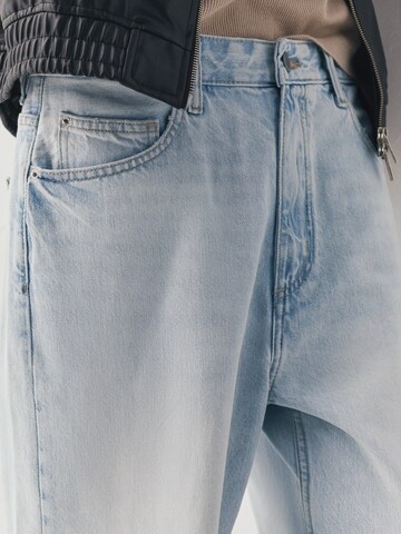 Pull&Bear Baggy Farkut värissä sininen