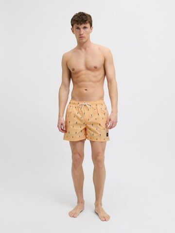 JACK & JONES Zwemshorts 'JPSTMaui' in Oranje