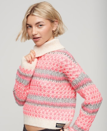 Superdry Sweater in Pink: front