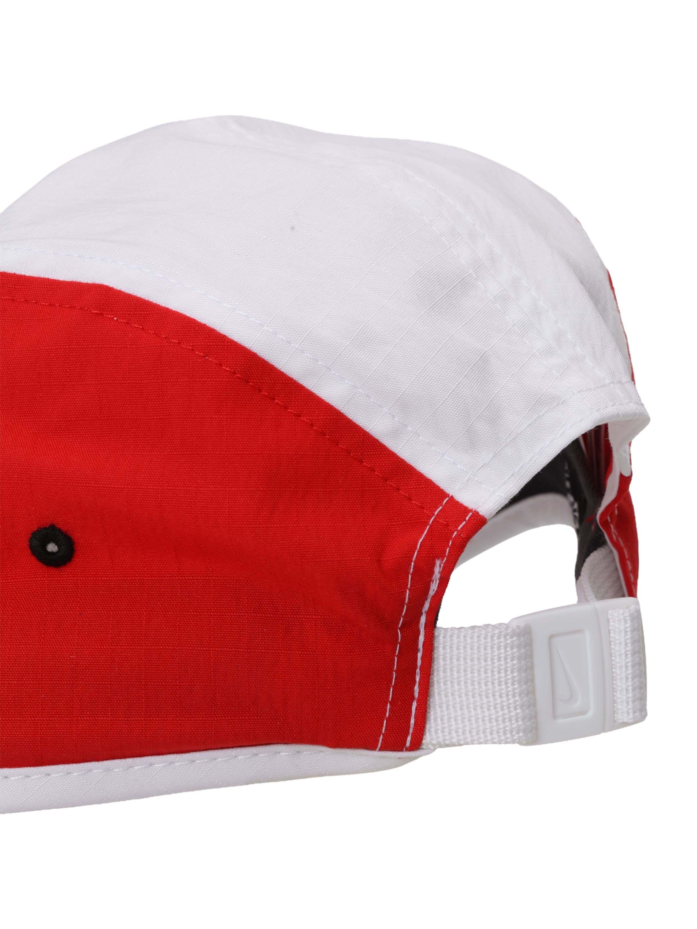 balta Nike Sportswear Kepurė 'SHOX'