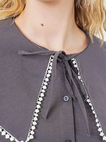 Bigdart Blouse in Grijs