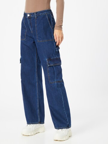 Monki - Loosefit Pantalón vaquero cargo en azul: frente