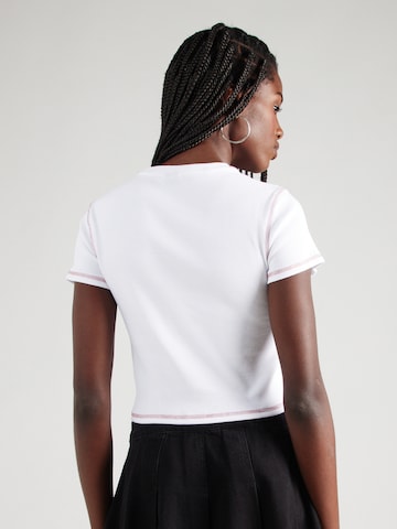PIECES - Camiseta 'BRANDY' en blanco