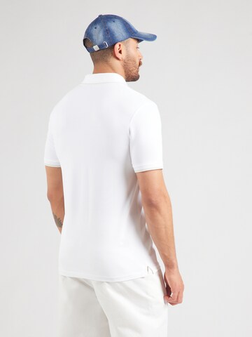 Lyle & Scott Футболка в Белый