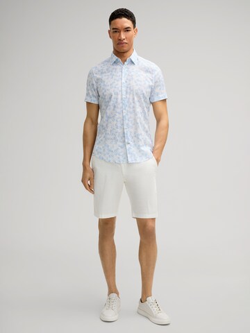 Coupe slim Pantalon 'Capri' JOOP! en blanc