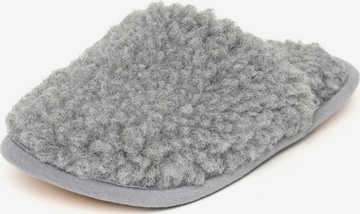 Gottstein Slippers 'Curly Wool Curly Wool' in Grey: front