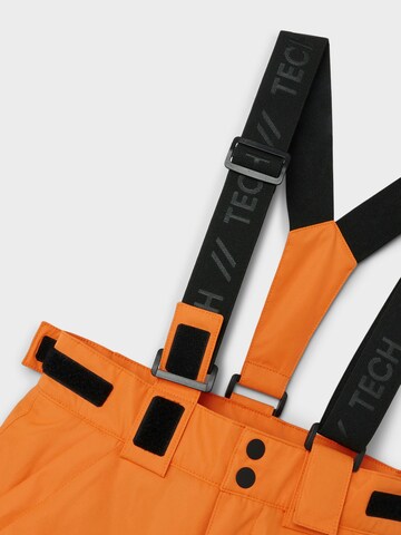 NAME IT Regular Functionele broek 'NKNSLOPE10' in Oranje