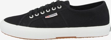 Baskets basses '2750 Cotu Classic' SUPERGA en noir