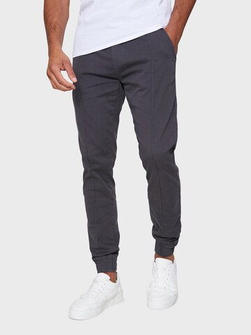 Threadbare Tapered Pants 'Metro' in Black: front