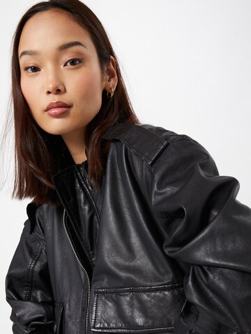 Maze Between-Season Jacket in Black