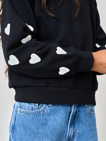 Sweat-shirt Deeluxe en noir