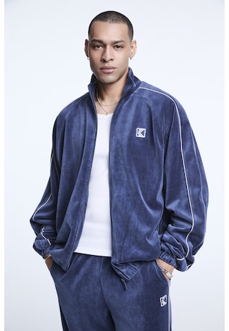 Karl Kani - Chaqueta de chándal en azul: frente