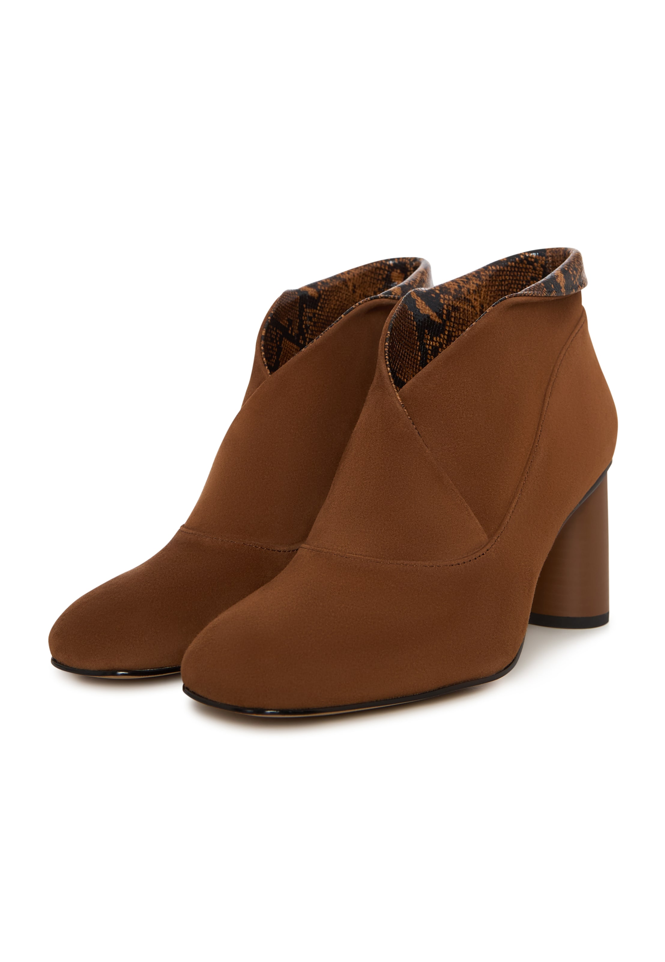CESARE GASPARI Bootie in Brown