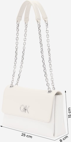 Calvin Klein Schultertasche in Grau