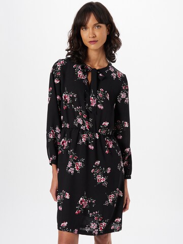 Robe-chemise 'Carolina' ABOUT YOU en noir : devant