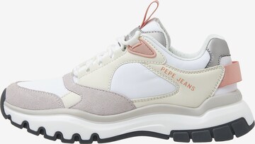 Pepe Jeans Sneakers in White: front