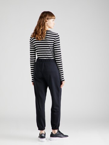 GAP Tapered Hose in Schwarz