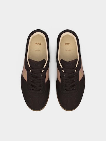 BOSS Rövid szárú sportcipők 'Brenta_Tenn' - barna