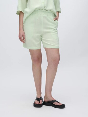 Loosefit Pantalon 'Kenio' Moves en vert : devant