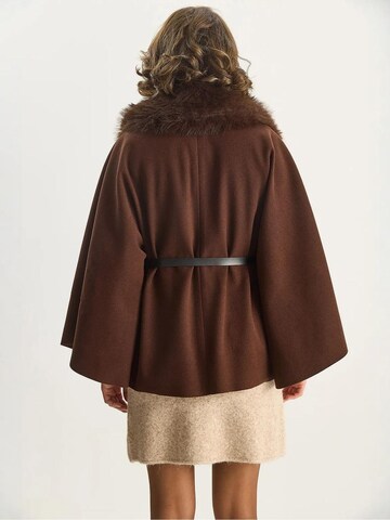 Bianco Lucci Tussenmantel in Bruin