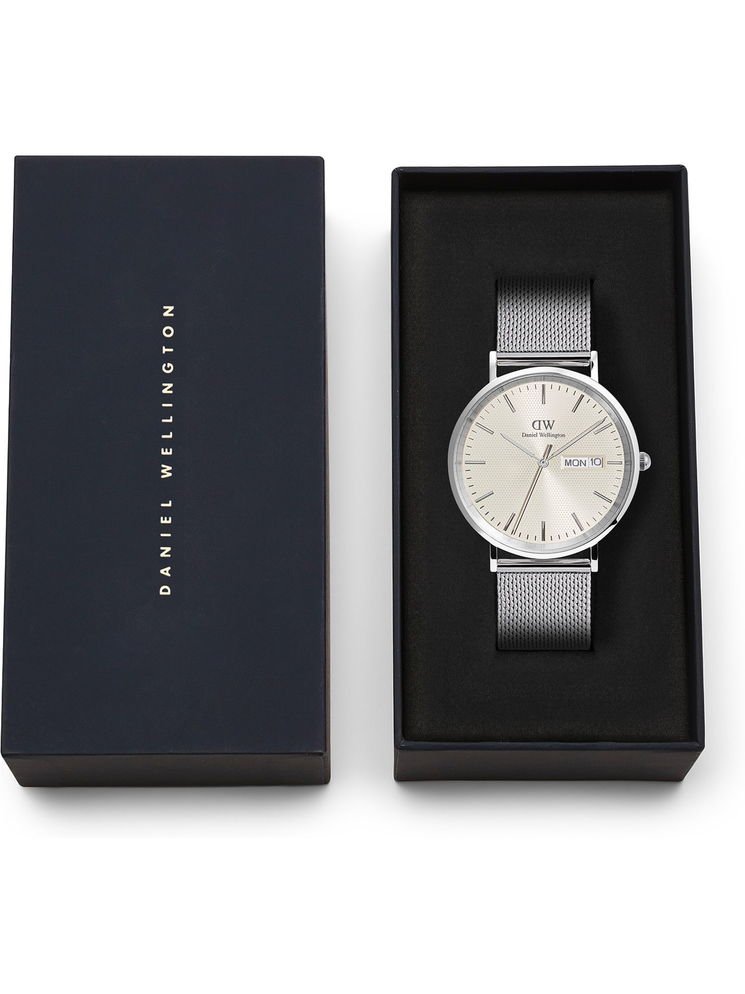 Daniel Wellington Analog watch in Silver