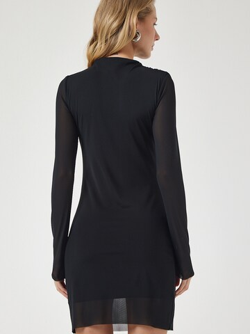 Happiness İstanbul Ruha - fekete