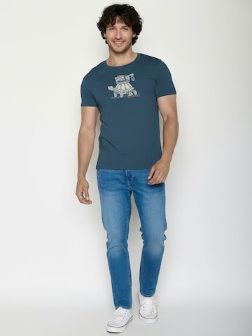 Maglietta ' Guide Turtle Walk ' di GREENBOMB in blu