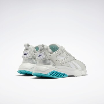 Sneaker bassa 'Hexalite Legacy' di Reebok in grigio