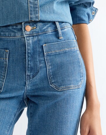 WRANGLER Flared Jeans 'FLARE' in Blauw