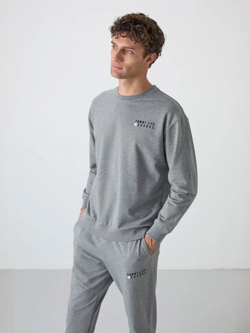 Survêtement Tommy Life en gris