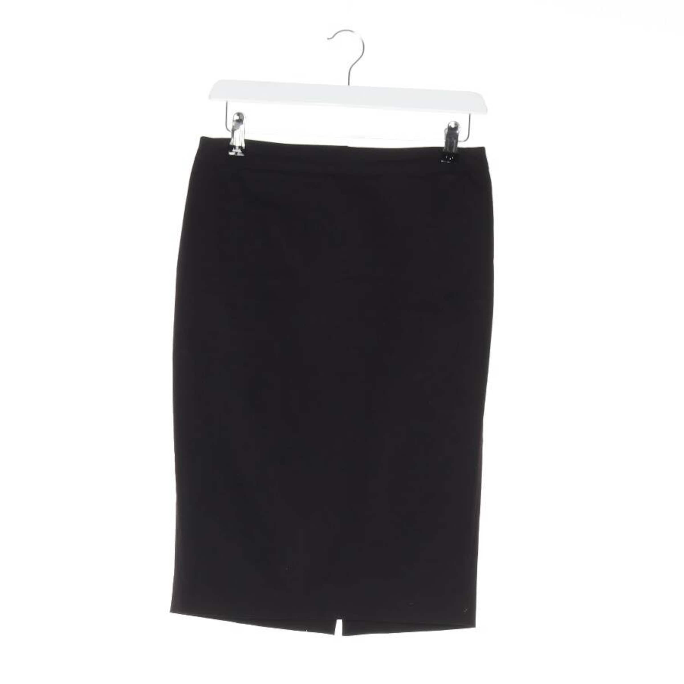 PATRIZIA PEPE Skirt in M in Black: front