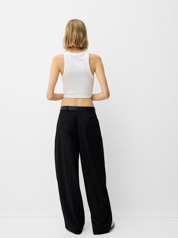 Wide leg Pantaloni con piega frontale di Bershka in nero