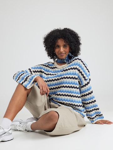 ONLY Carmakoma Svetr 'CARAsa' – béžová: přední strana