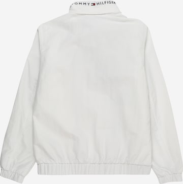 TOMMY HILFIGERPrijelazna jakna 'Essential' - bijela boja