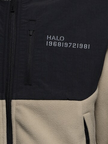 HALO Fleece jas in Beige
