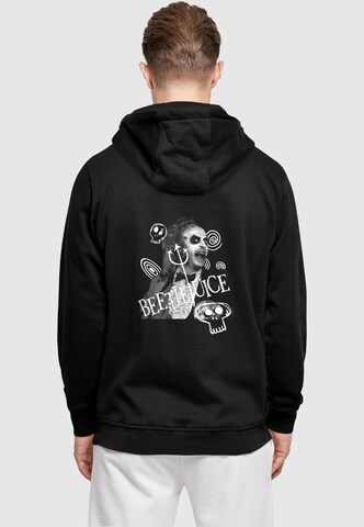 Merchcode Sweatshirt 'Beetlejuice - Skull' in Zwart: voorkant