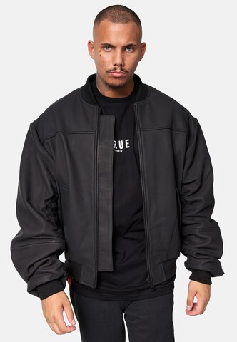 trueprodigy Between-Season Jacket ' Nazar ' in Black: front