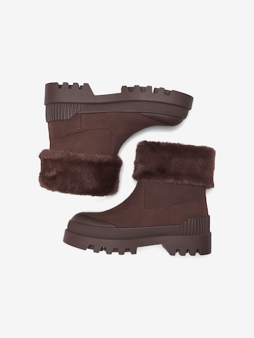Botine 'ONLBUZZ-6' de la ONLY pe maro