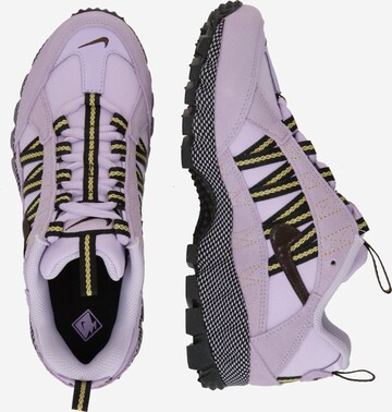 Nike Sportswear Låg sneaker 'AIR HUMARA' i lila