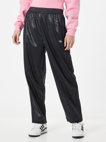 ADIDAS ORIGINALS Loosefit Broek 'Marble Print Firebird' in Zwart: voorkant