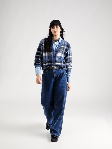 LEVI'S ® Strickjacke 'Betty' in Blau: Vorderseite