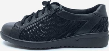 SOLIDUS Athletic Lace-Up Shoes in Black